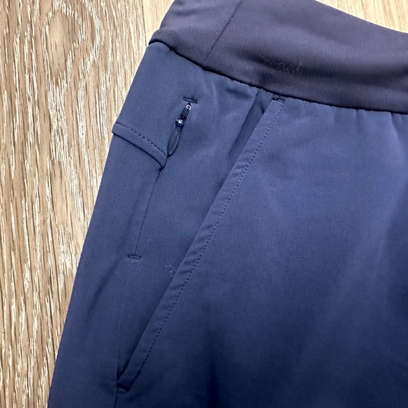 Zella getaway Bermuda shorts in blue size large - Picture 3 of 6